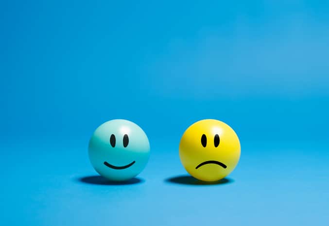 Emoji sad dan smile